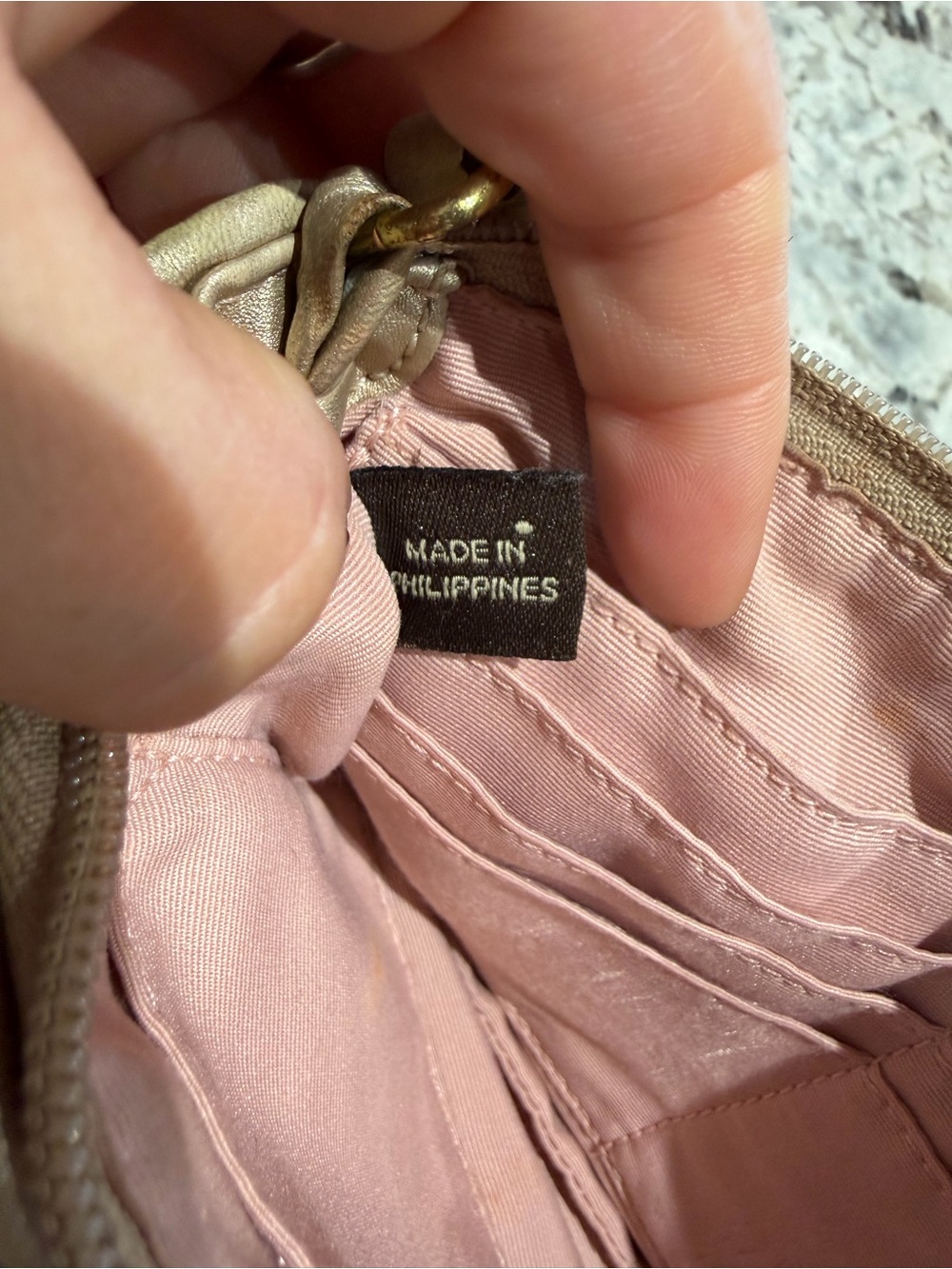 Y2K Coach Mini Shoulder Bag in Blush Beige with Gold Hardware vintage - Picture 13 of 14